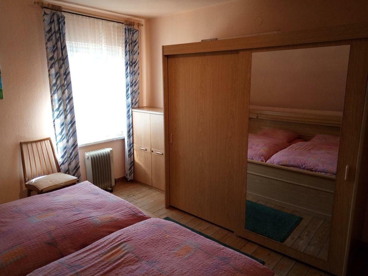 Villa Haus Stefanie à Niederburg Extérieur photo